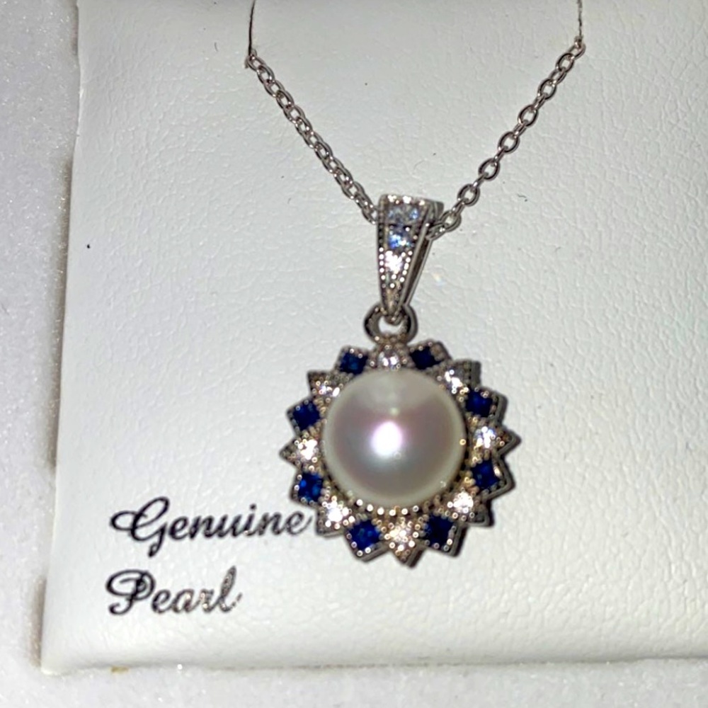 Necklace Genuine Pearl Necklace NWT